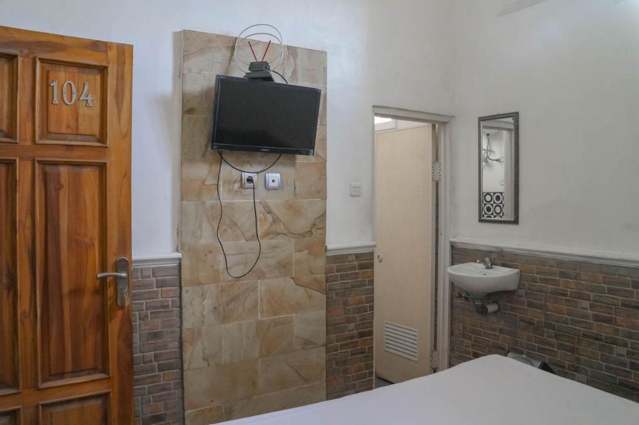 Wisma Vandera Syariah Garut Mitra Reddoorz Exteriör bild