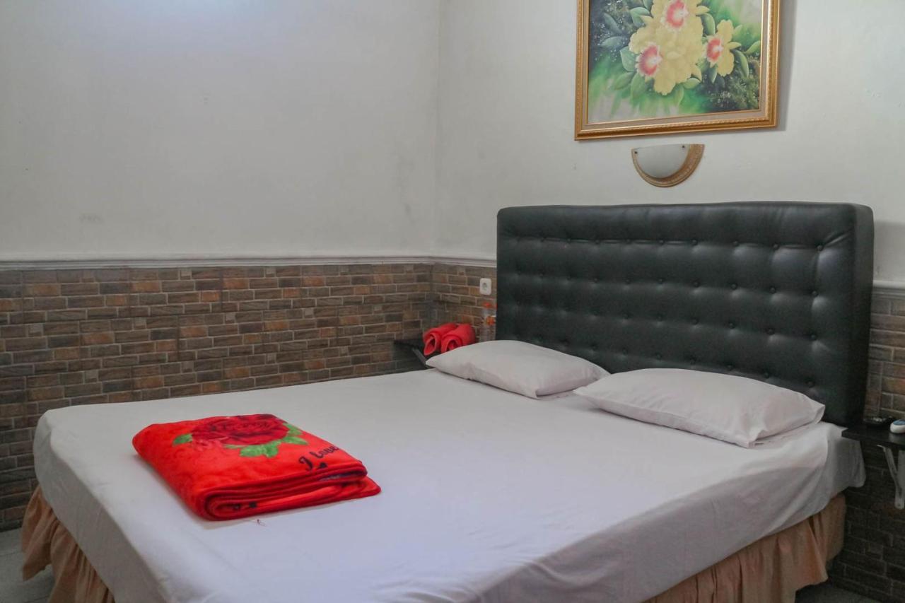 Wisma Vandera Syariah Garut Mitra Reddoorz Exteriör bild
