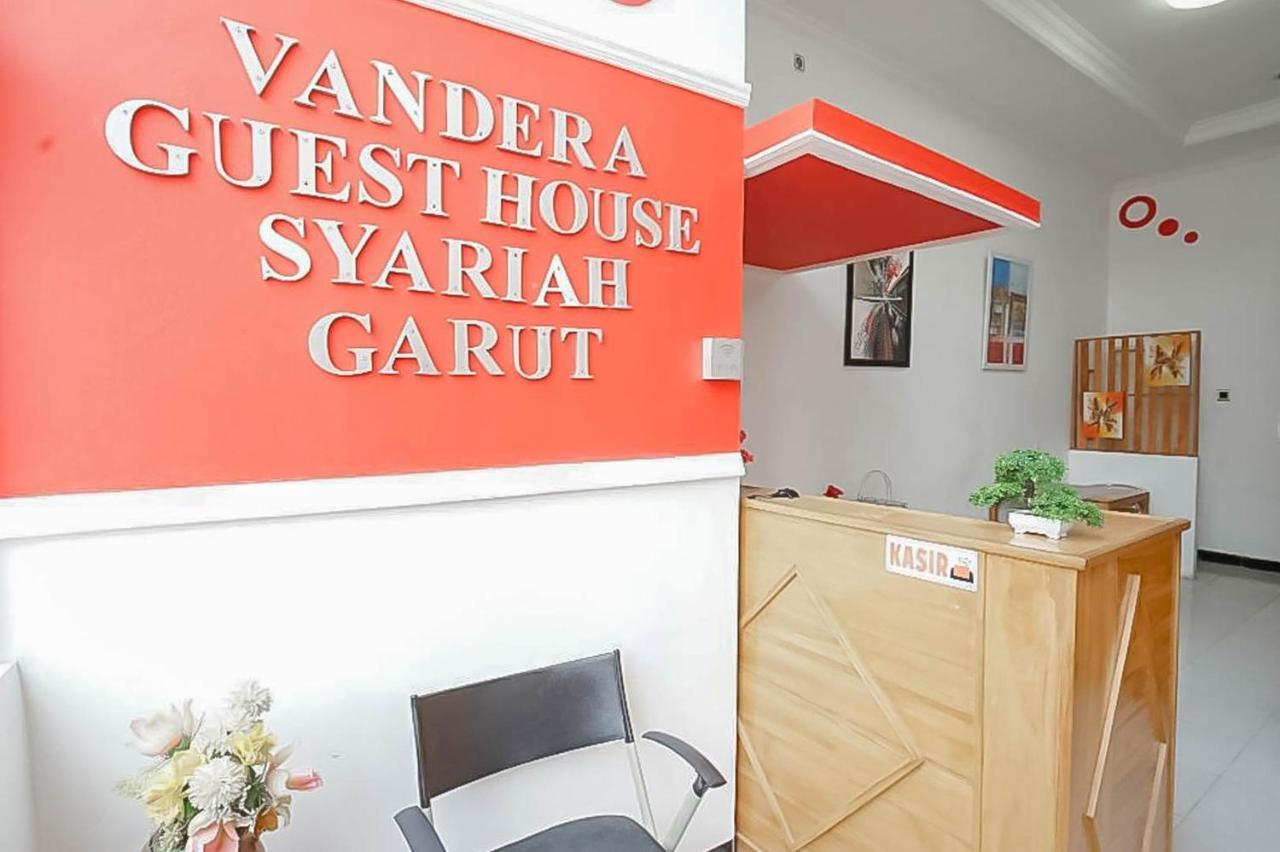 Wisma Vandera Syariah Garut Mitra Reddoorz Exteriör bild